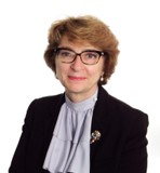 Portrait of Fabienne Saadane-Oaks